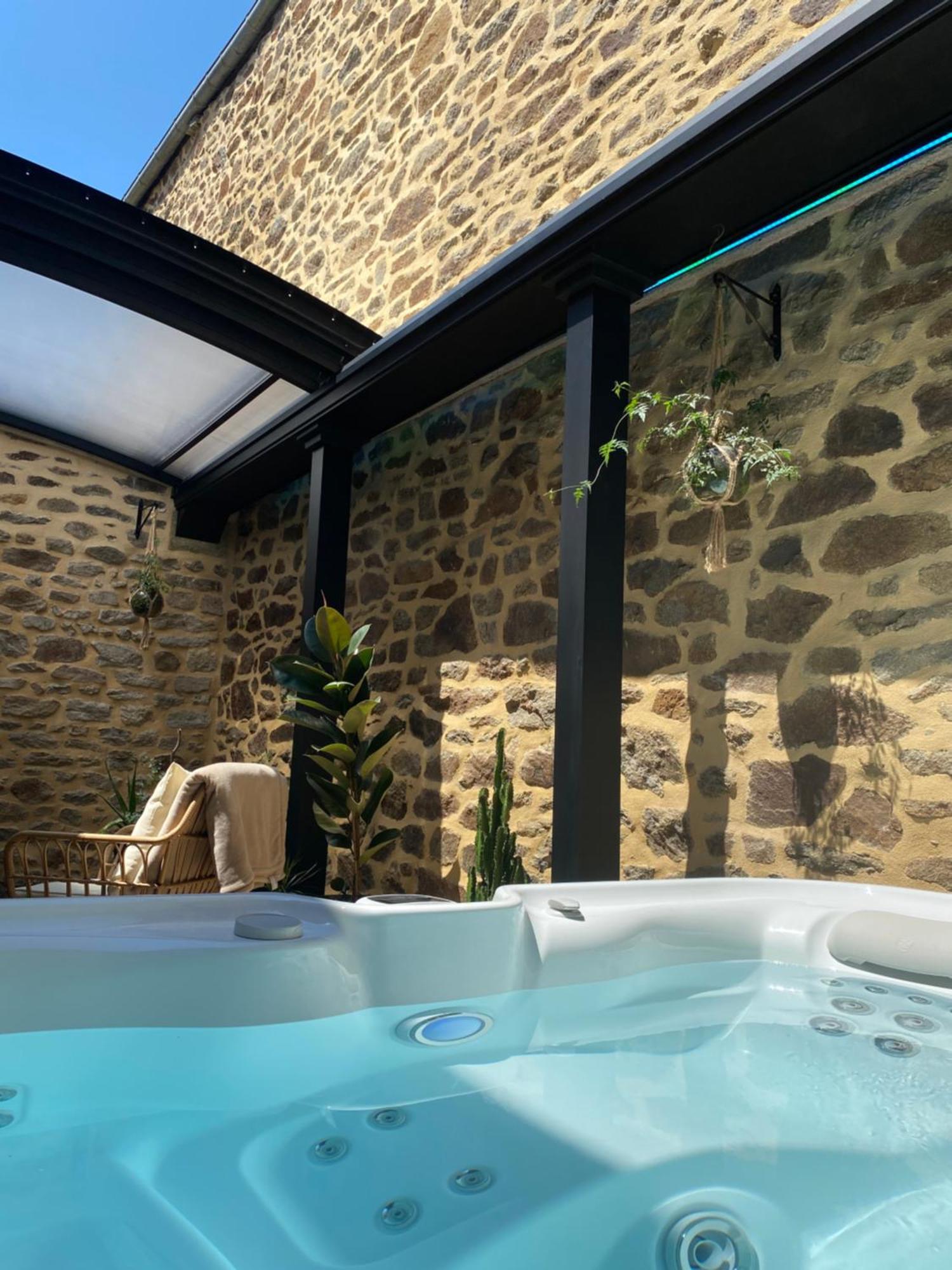 Villa Lily Spa, Chambre D'Hotes Avec Spa Privatif La Vicomte-sur-Rance Экстерьер фото