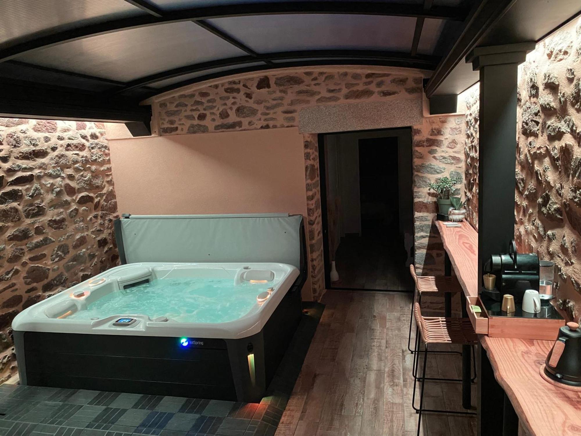 Villa Lily Spa, Chambre D'Hotes Avec Spa Privatif La Vicomte-sur-Rance Экстерьер фото